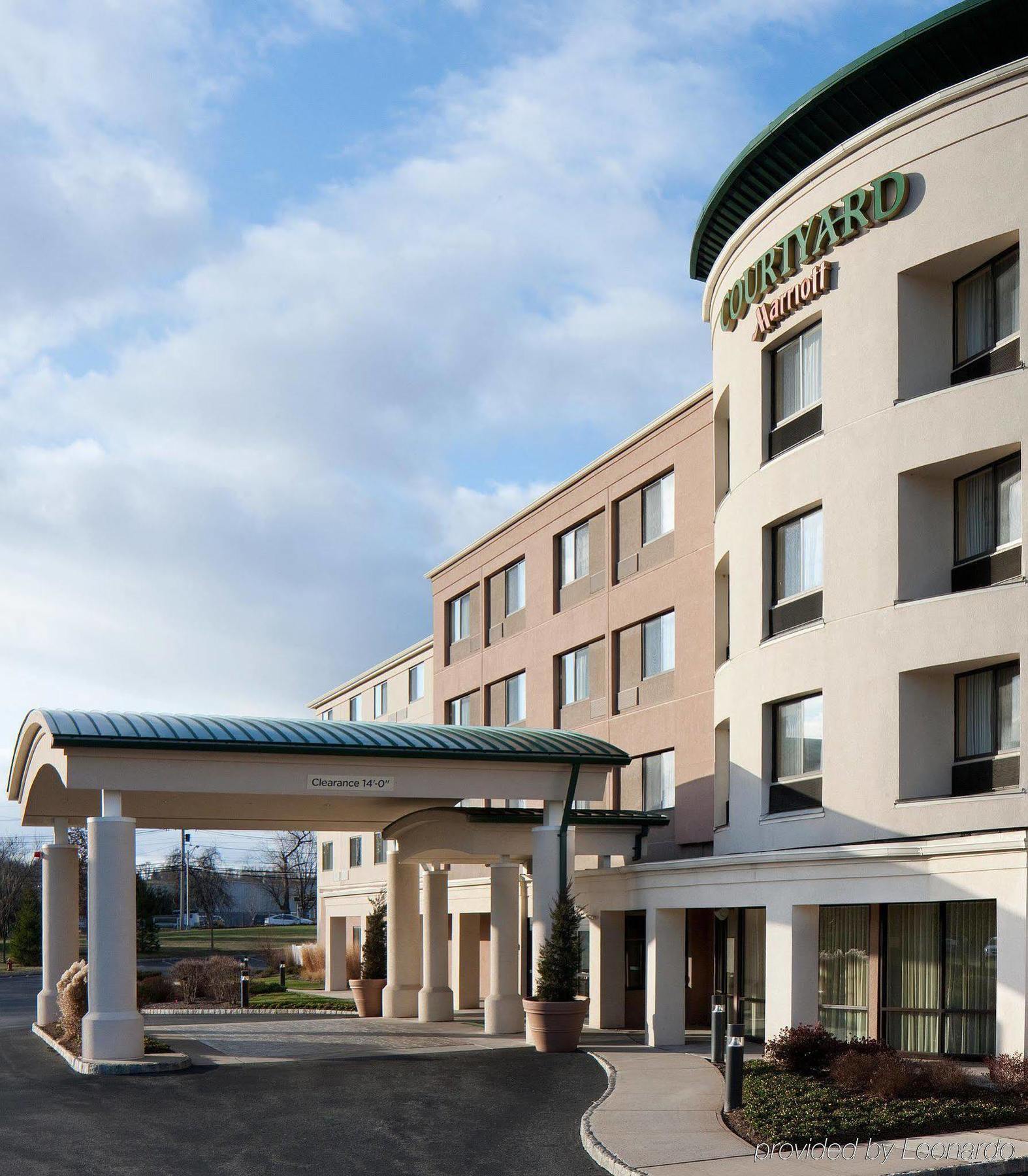 Courtyard By Marriott Lebanon Hotel Exterior photo